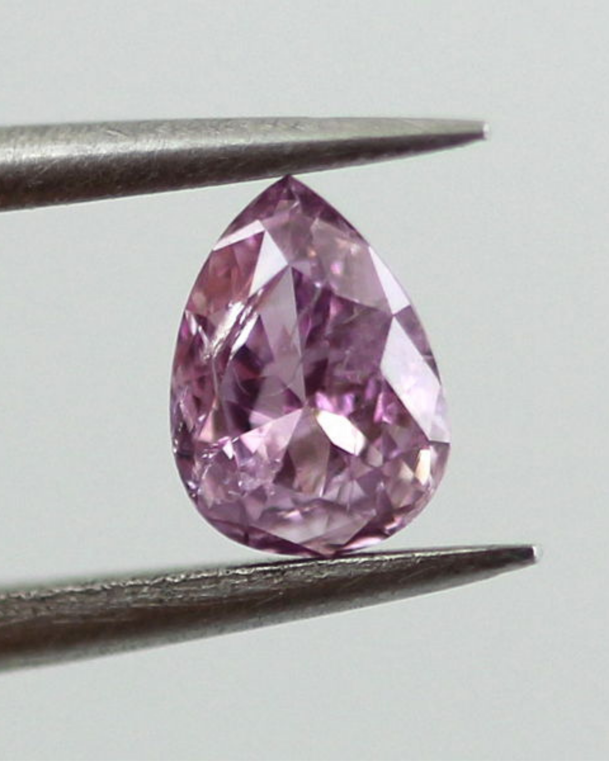 Purple Diamond, Pear, 0.18 carat